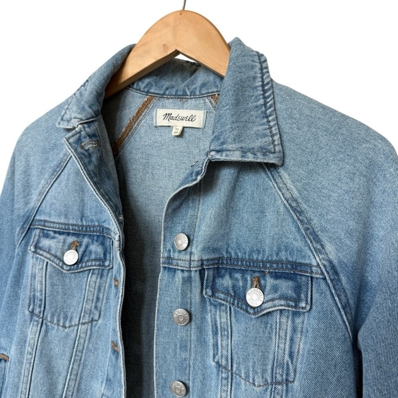 Madewell Women's XS Oversized Light Blue Denim Jean Jacket Button-Up Casual - Picture 2 of 7